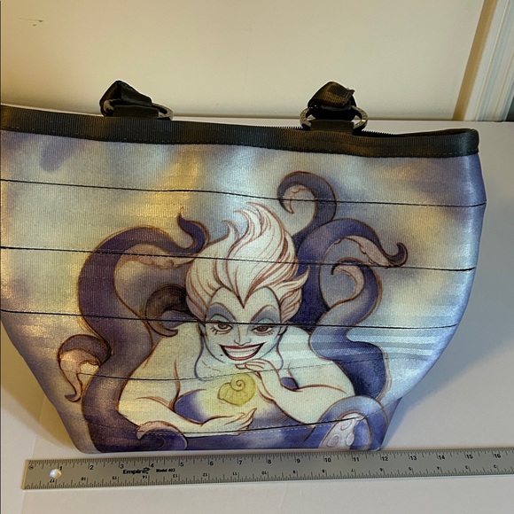 Harveys Seatbelt bag Little Mermaid Good v. Evil series larger size tote - Picture 7 of 16